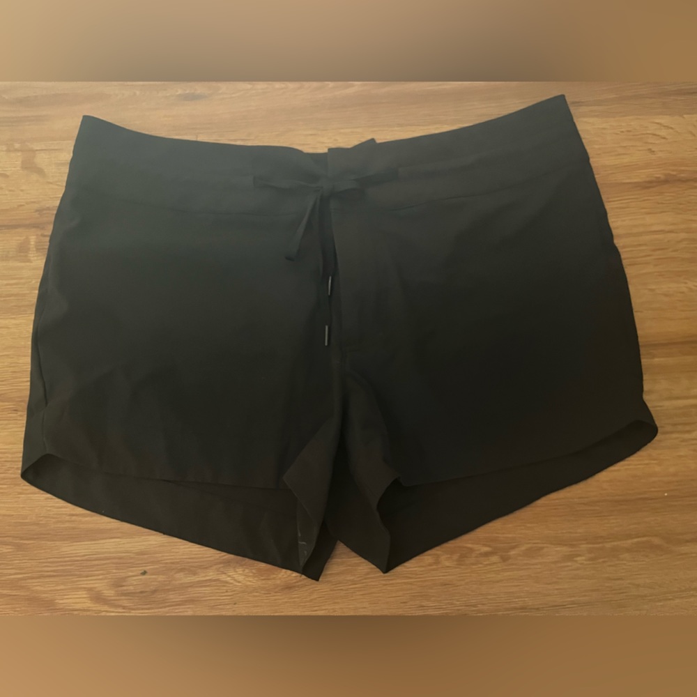 EUC CALIA board shorts